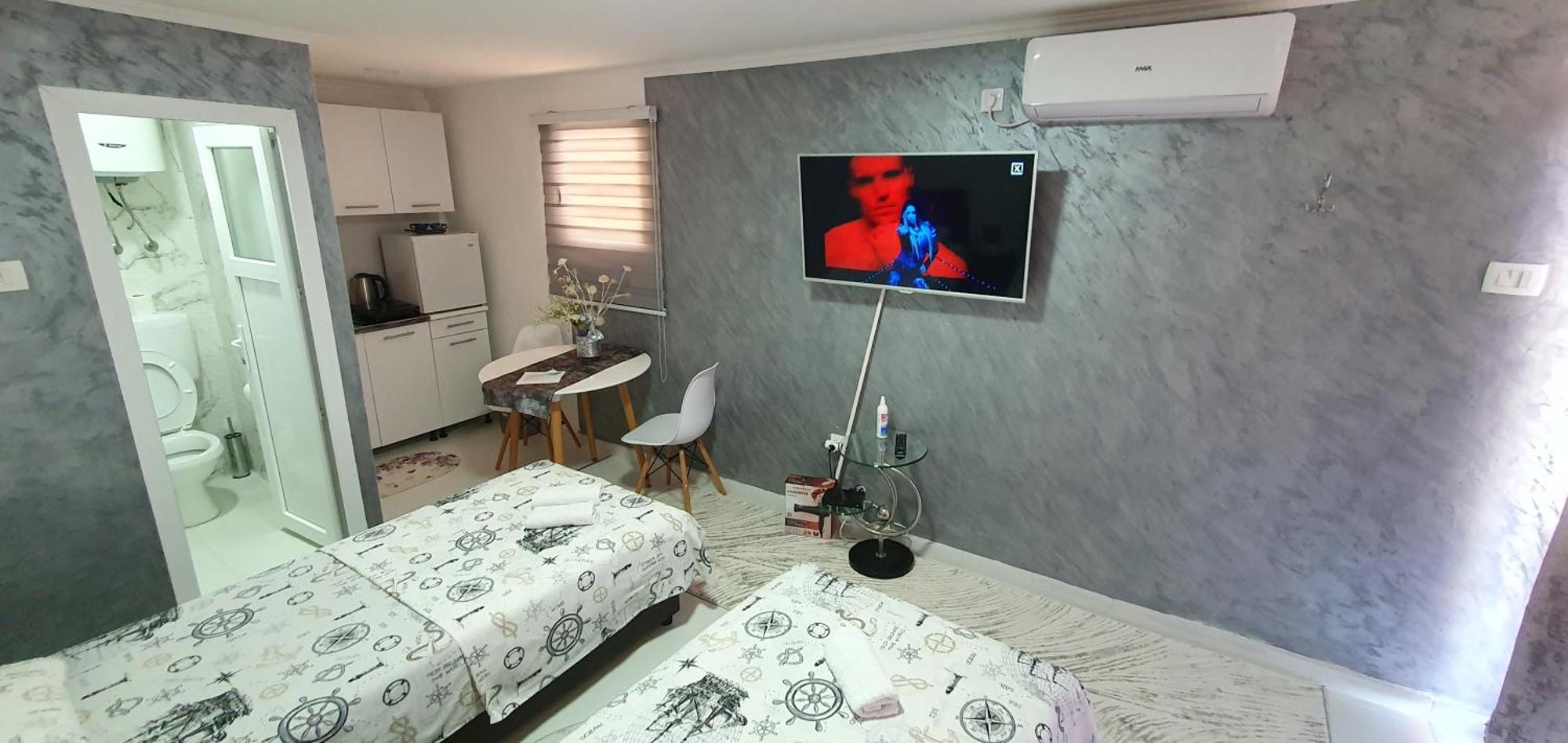 Cozzy Apartment Near The Aiport Podgorica Exteriér fotografie